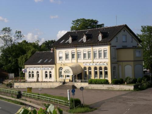 Hotel Kipphut Sarstedt Eksteriør billede