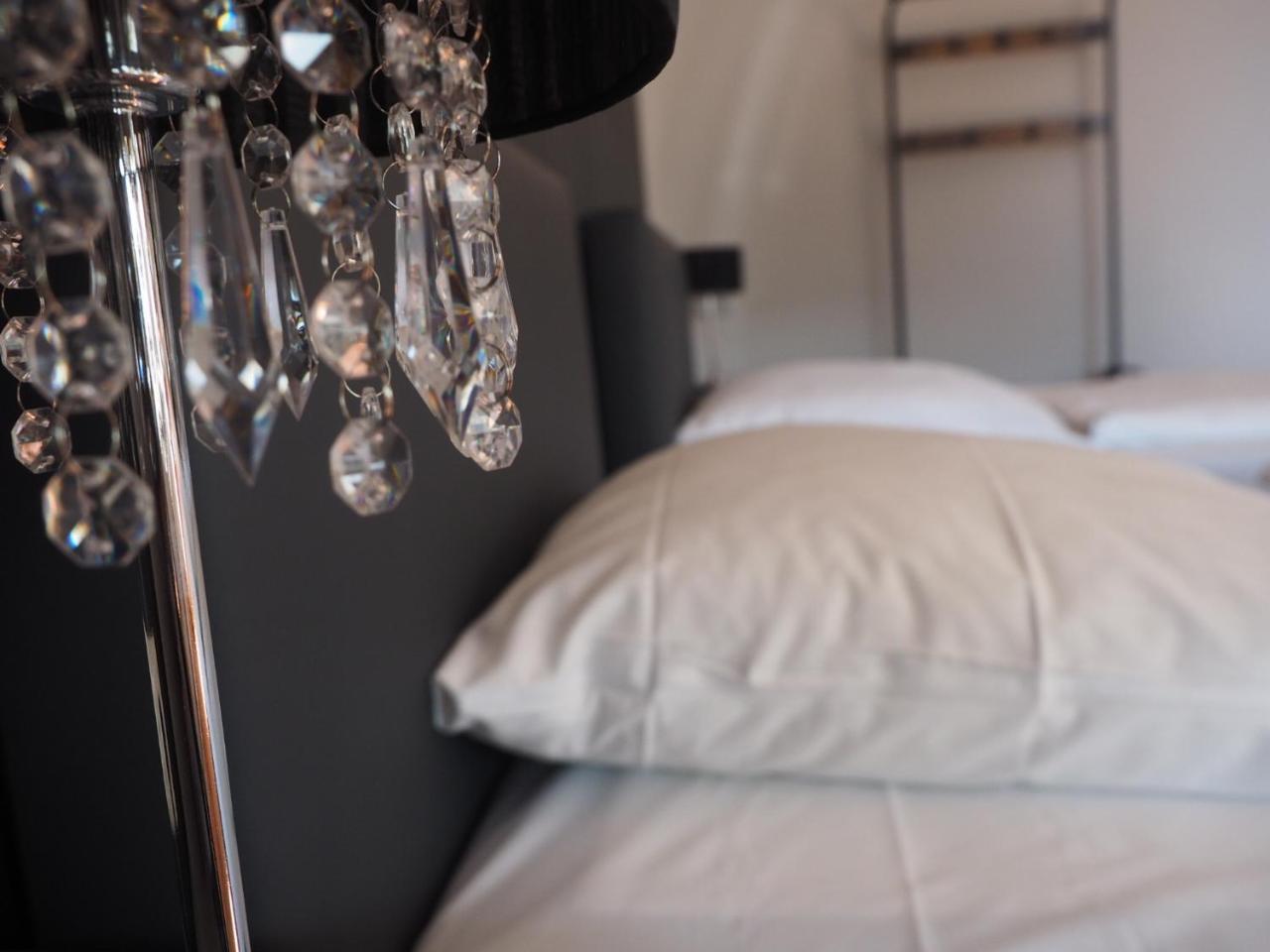 Hotel Kipphut Sarstedt Eksteriør billede